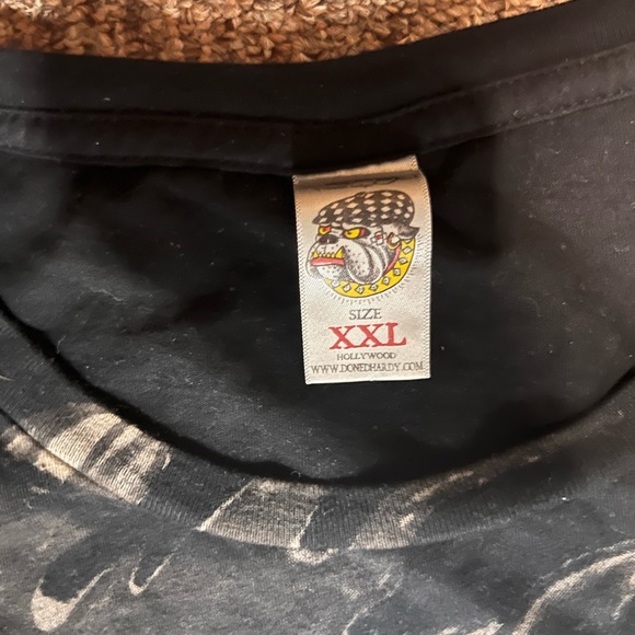 Vintage 2000’s Ed Hardy Tee - Picture 2 of 3